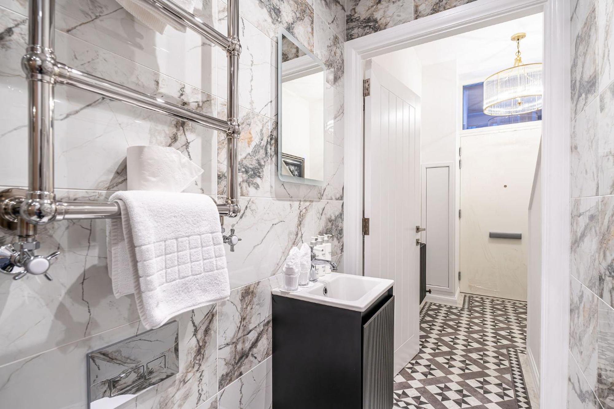 The Coach House Apartment Edinburgh Bagian luar foto